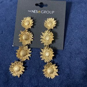Flower earrings